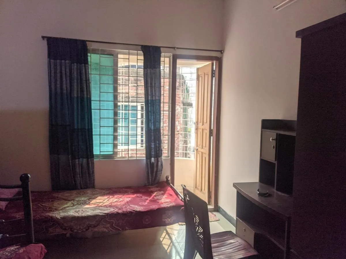University Boys Hostel Dhaka